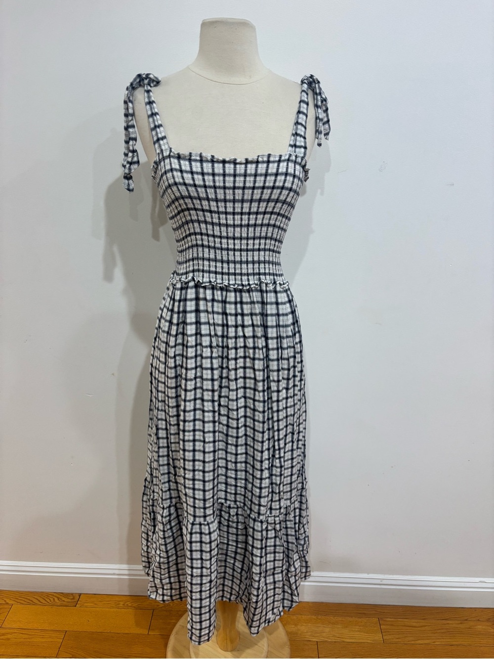 Ripe Phoebe Smocked Dress, Size: M - Picture 6 of 12